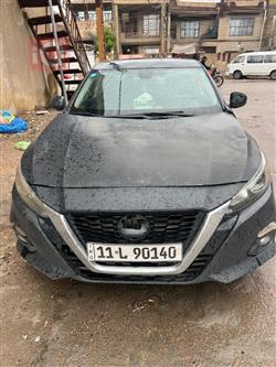 نيسان ألتيما